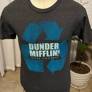 Dunder Mifflin T-shirt: Grey